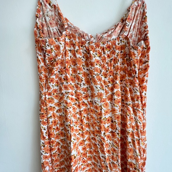 Orange ditsy floral midi dress - Picture 4 of 5